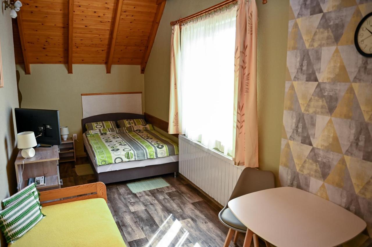 Angela Vendeghaz Hotel Tokaj Ngoại thất bức ảnh