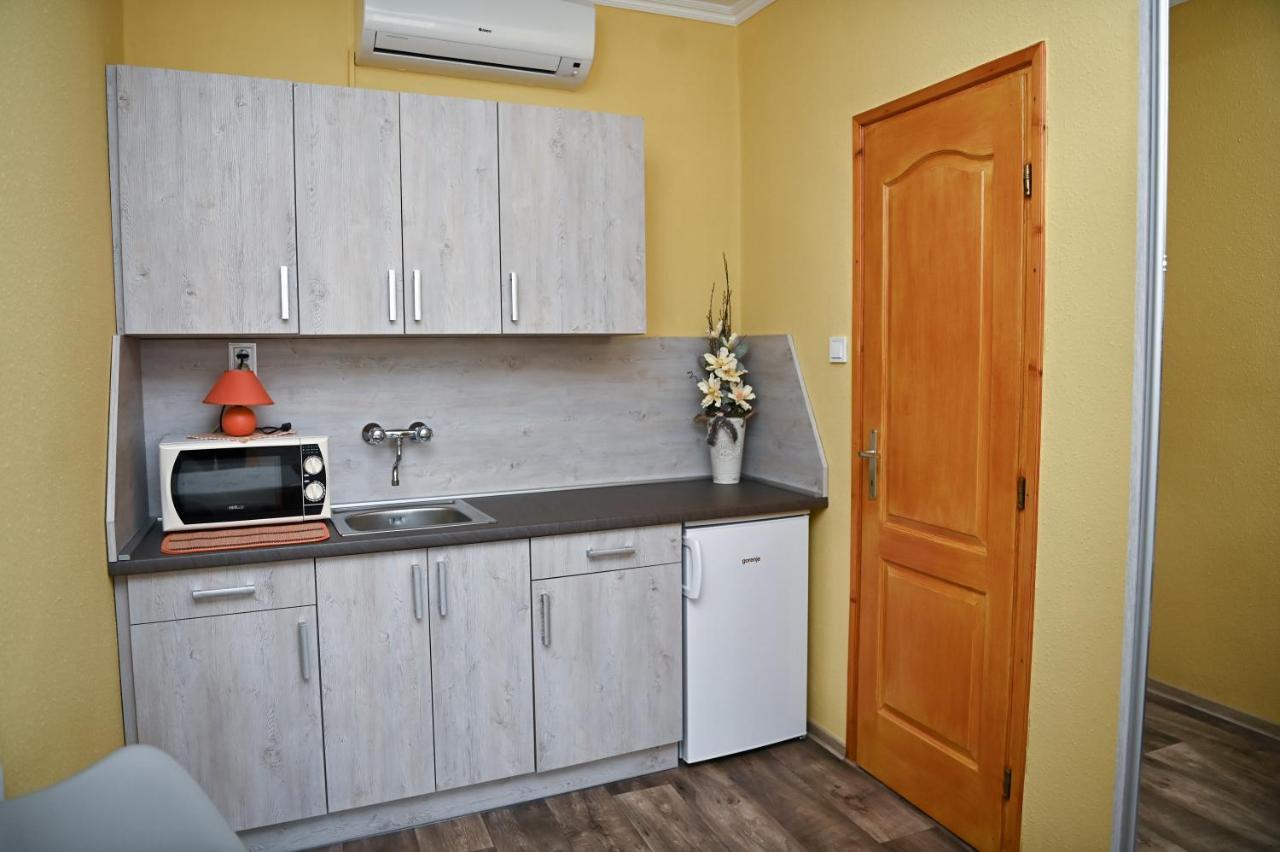 Angela Vendeghaz Hotel Tokaj Ngoại thất bức ảnh