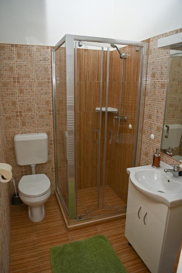 Angela Vendeghaz Hotel Tokaj Ngoại thất bức ảnh
