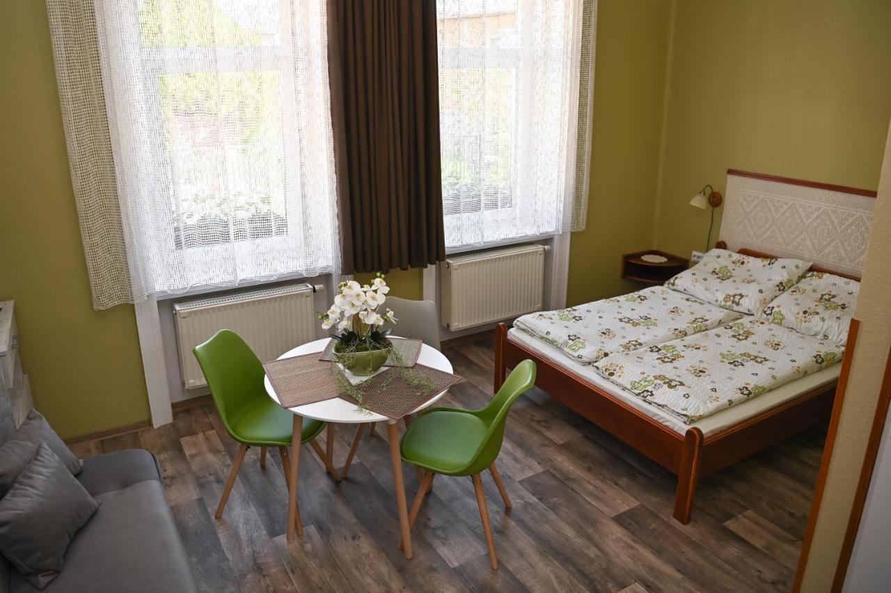 Angela Vendeghaz Hotel Tokaj Ngoại thất bức ảnh